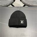 LV hat (1562)